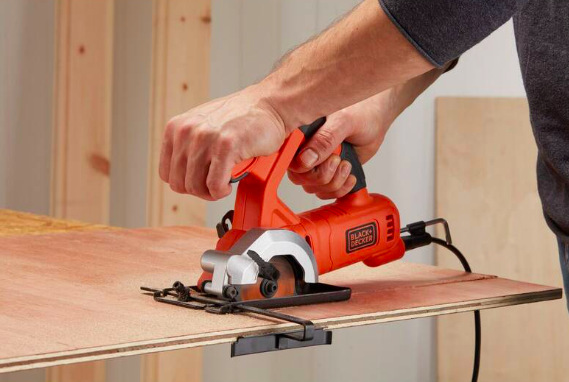 Okružná píla Black-Decker BES510-QS 400W