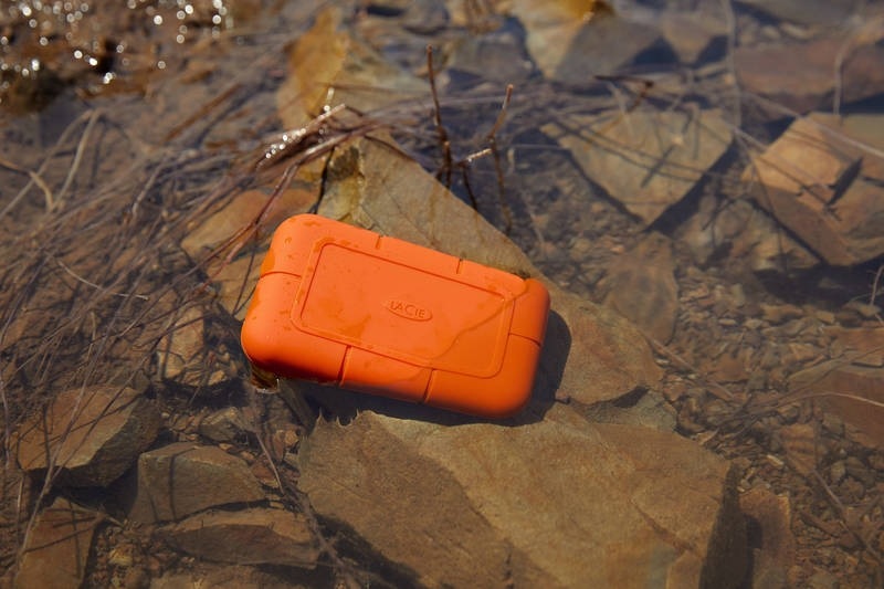 LaCie Rugged 1 TB, oranžová