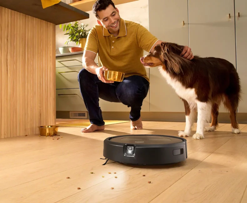 iRobot Roomba j9 (Ruby)