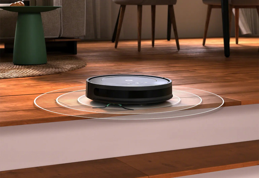 iRobot Roomba Combo Essential, čierna