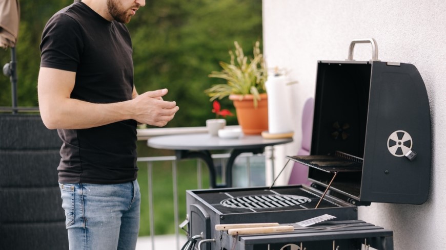 Ako vyčistiť gril; rozpálenie grilu