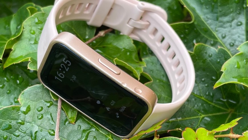 Recenzia Huawei Band 8