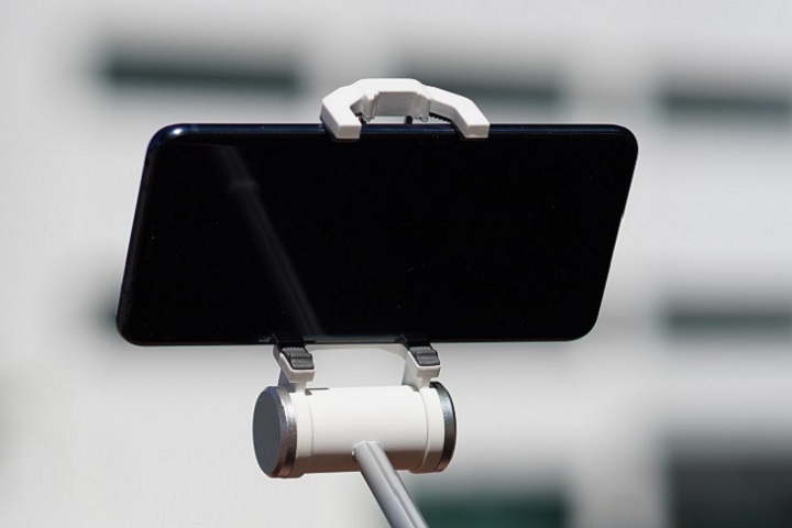 Recenzia inteligentnej selfie tyče Pictar: Rolls-Royce medzi selfie tyčami