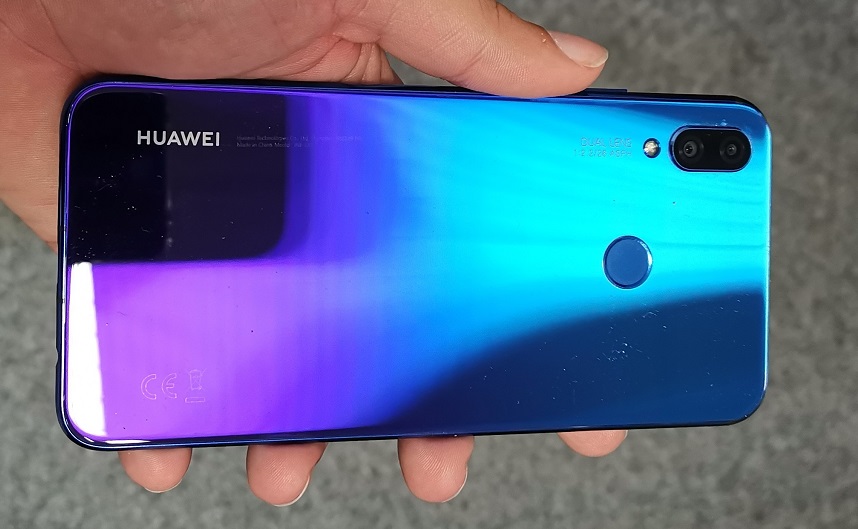 Huawei nova 3i_3