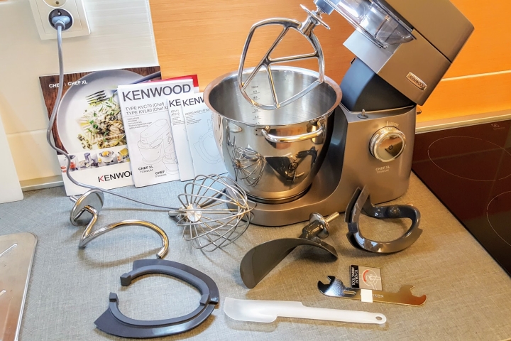 Kenwood Chef XL Titanium: Nadvláda robotov? V kuchyni určite