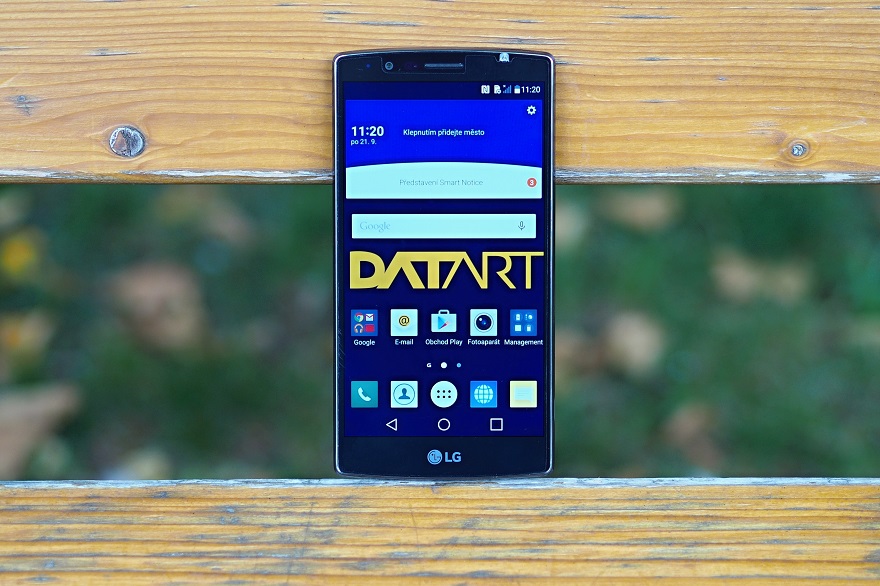 Recenzia LG G4: skromný, praktický, výhodný
